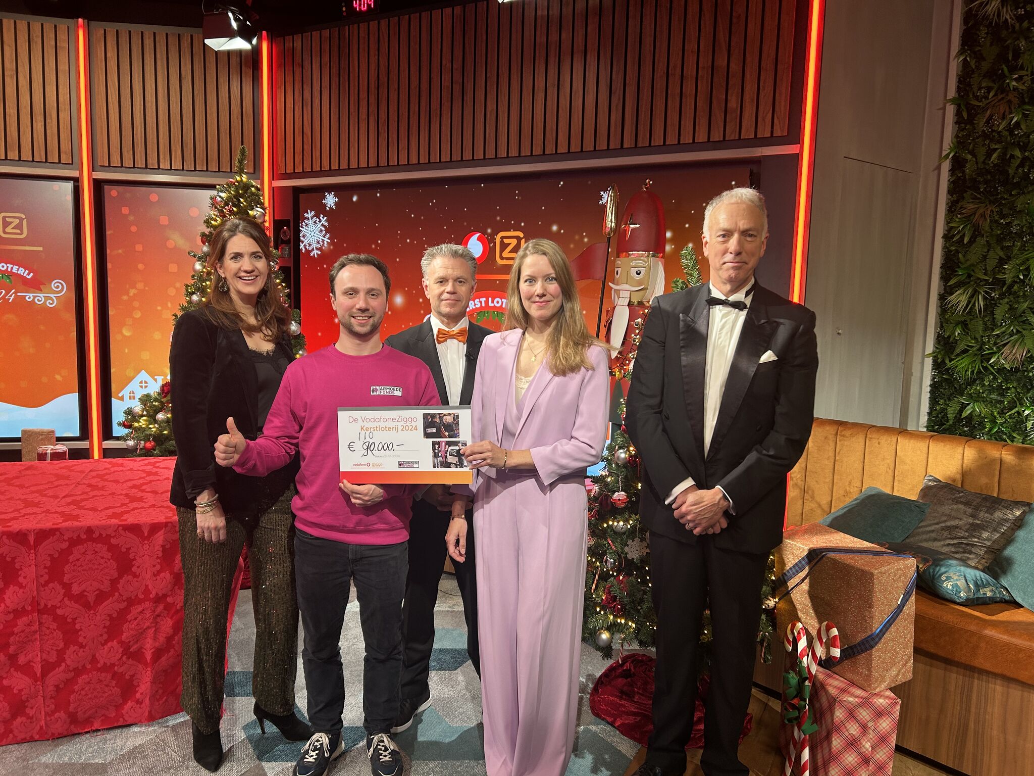 Vodafone Ziggo ontvangst cheque Marieke Nathan