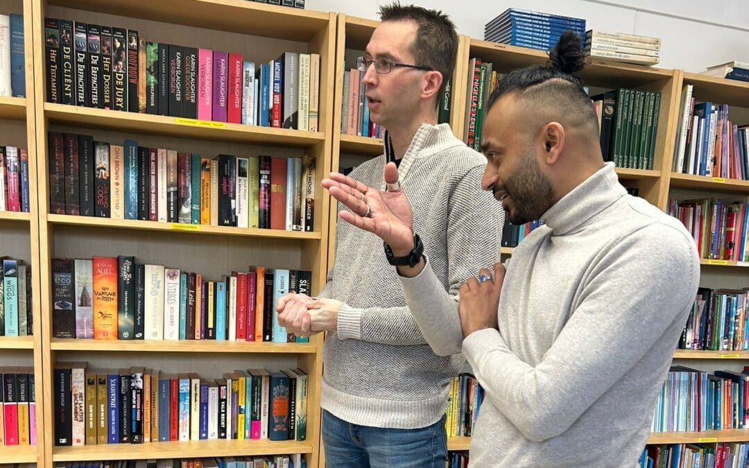 Kamerlid Sarath Hamstra en het Armoedefonds op bezoek bij Sant’Egidio Apeldoorn